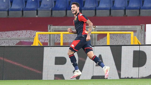 Sanabria, con un doblete, salva al Genoa antes de regresar al Betis