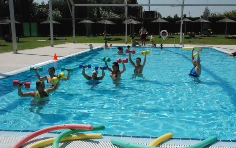 Combinación perfecta para verano: deporte y piscina