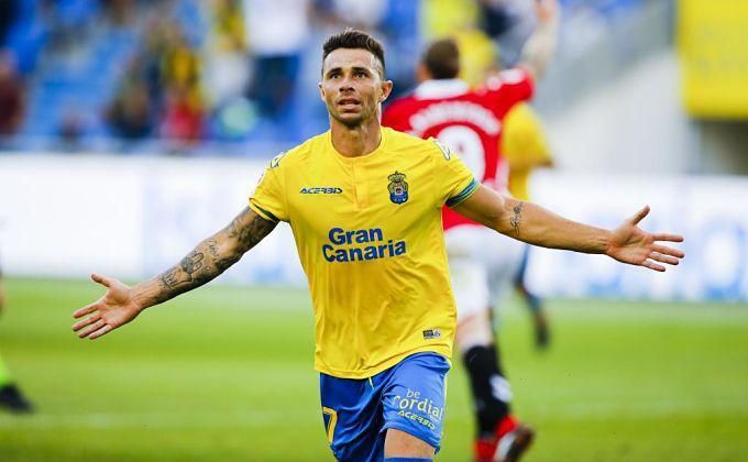 Una "puerta abierta" para Rubén Castro