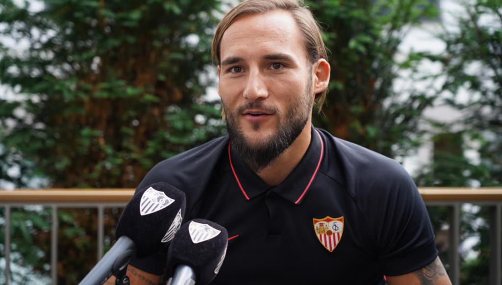 Gudelj, el "fútbol-champán" y el móvil roto por su sevillismo