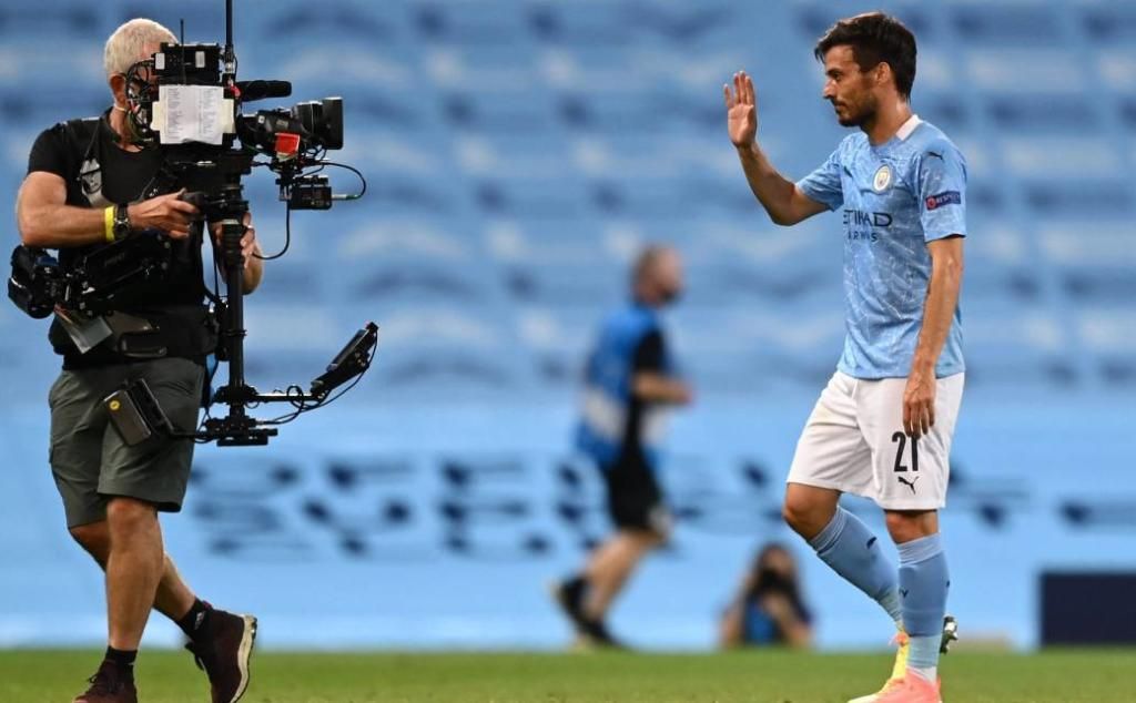 Roma, Valencia, Qatar, Heliópolis... la margarita de David Silva