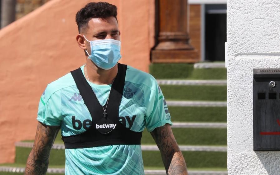 Sanabria adelanta su vuelta para reforzar al Betis