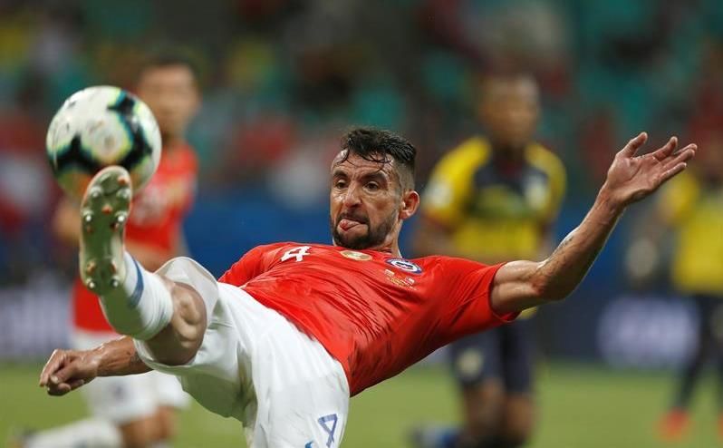 Mauricio Isla y el Flamengo ya tienen "encaminado" un contrato por dos años y medio