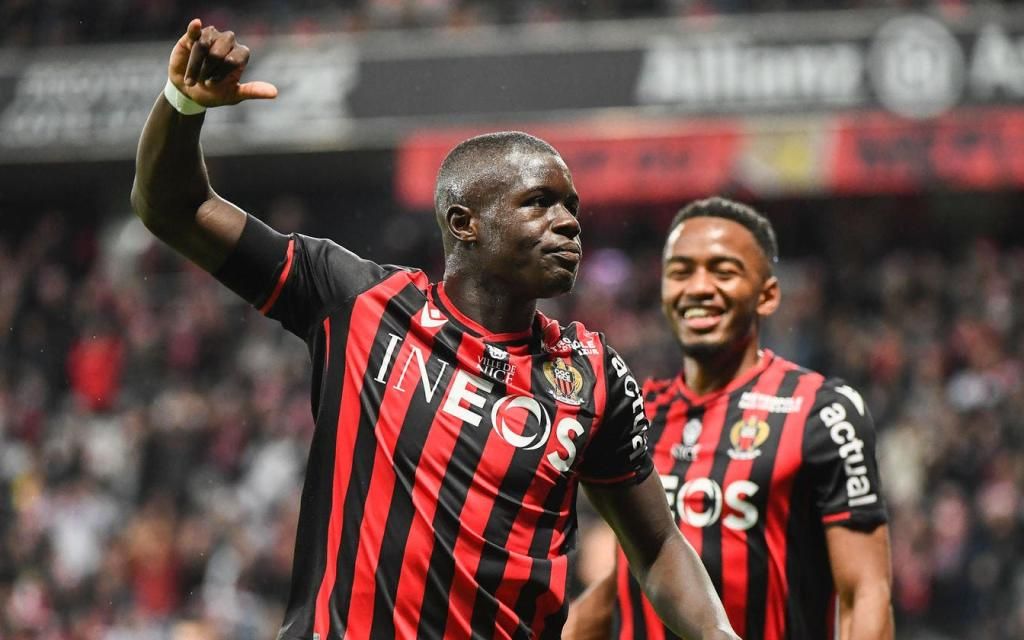 El Betis, ante una competencia 'brutal' por Malang Sarr