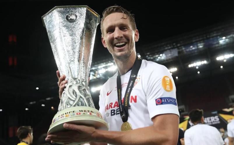 La afición tampoco tiene dudas: De Jong, MVP de la final