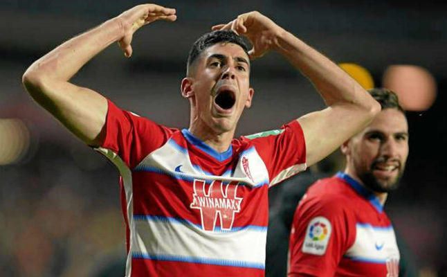 Carlos Fernández, "encantado" con la opción del Benfica