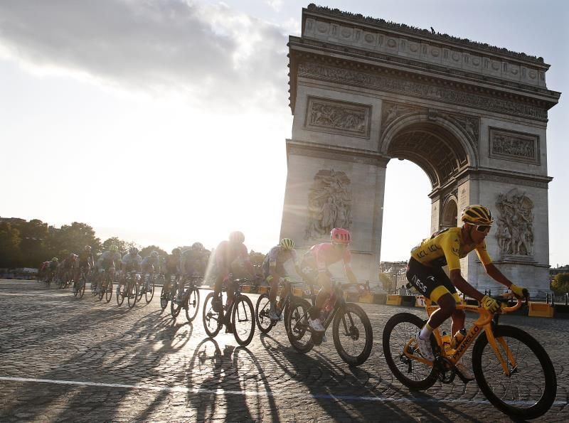 Los 22 equipos participantes en la 107 edición del Tour de Francia