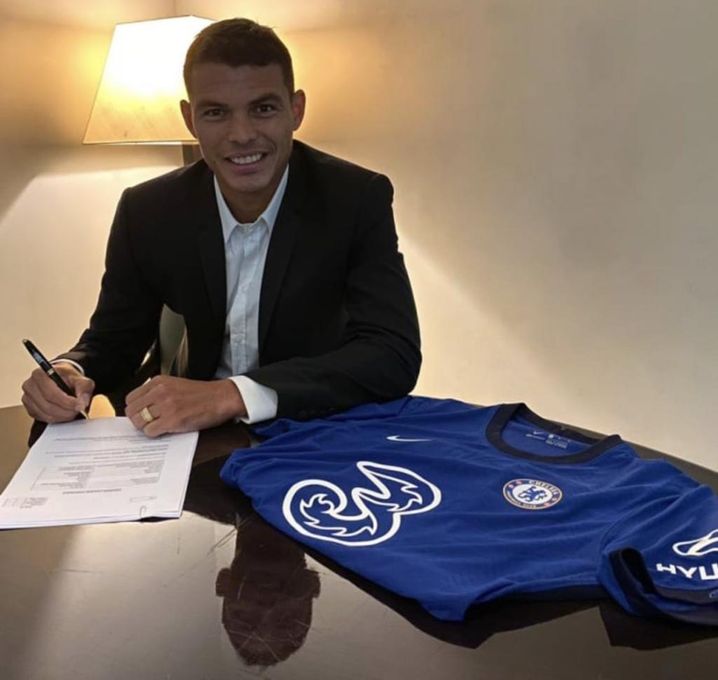 El Chelsea anuncia a Thiago Silva y está listo para ceder a Malang Sarr