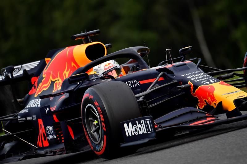 Verstappen domina y Ricciardo sorprende en Spa