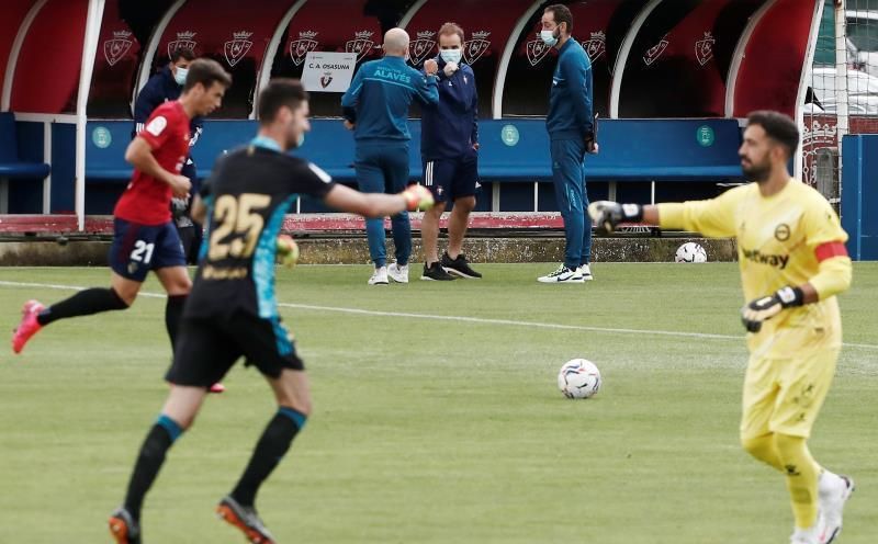 2-1. Osasuna vence al Alavés con el Chimy Ávila en el once titular