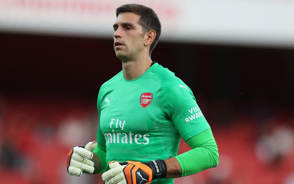 El Betis también pregunta por Emiliano Martínez