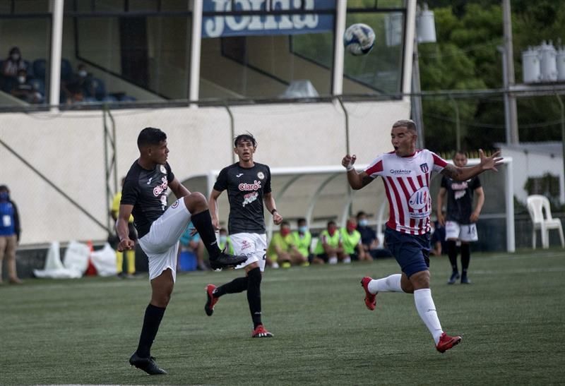 La Liga de fútbol de Nicaragua atrae poco público en la reapertura de los estadios