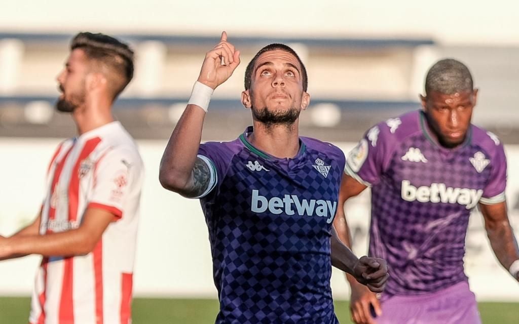 Real Betis 2-0 Almería: La ilusión continúa muy viva