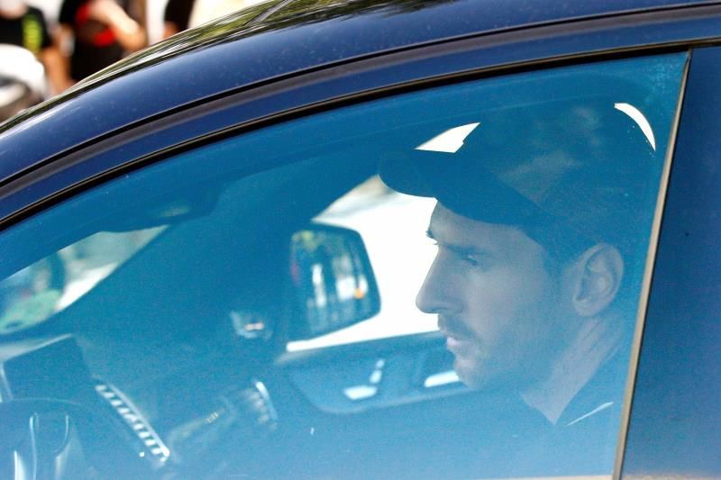 Messi trabaja en solitario en su vuelta a los entrenamientos