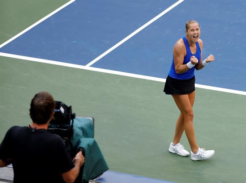 Rogers elimina a la favorita Kvitova y jugará sus primeros cuartos de final