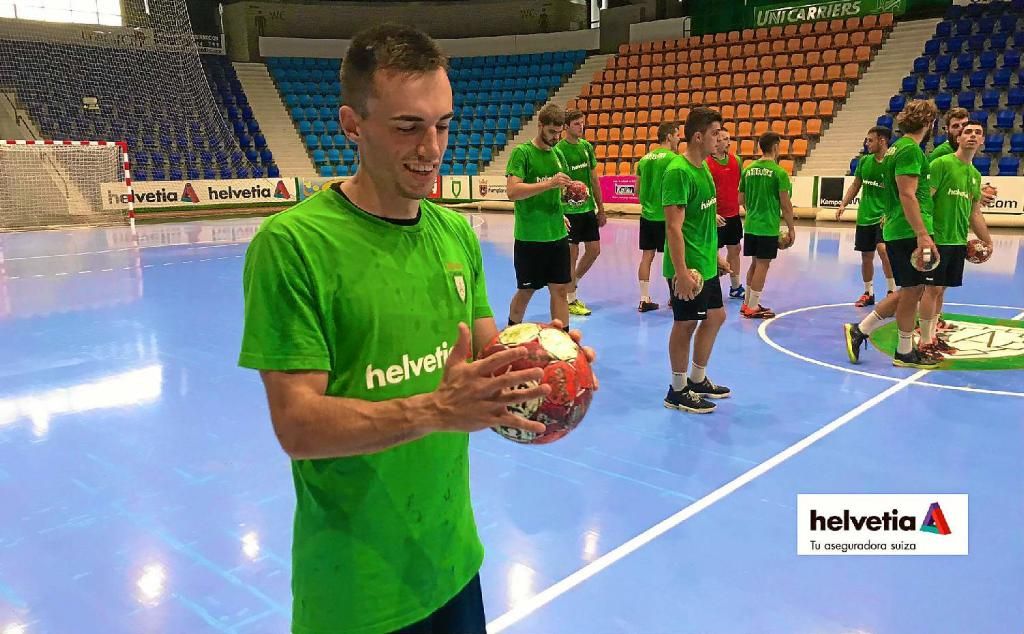 Helvetia Anaitasuna-Barcelona: La Catedral se engalana para recibir al campeón