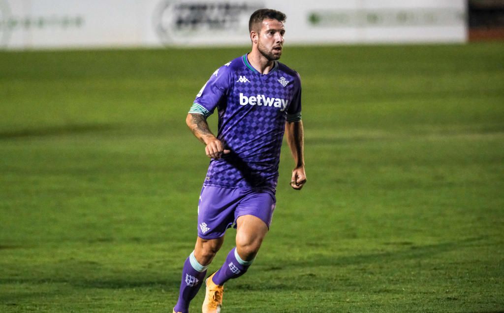 Ya es oficial: Aitor Ruibal se queda y con ficha del primer equipo