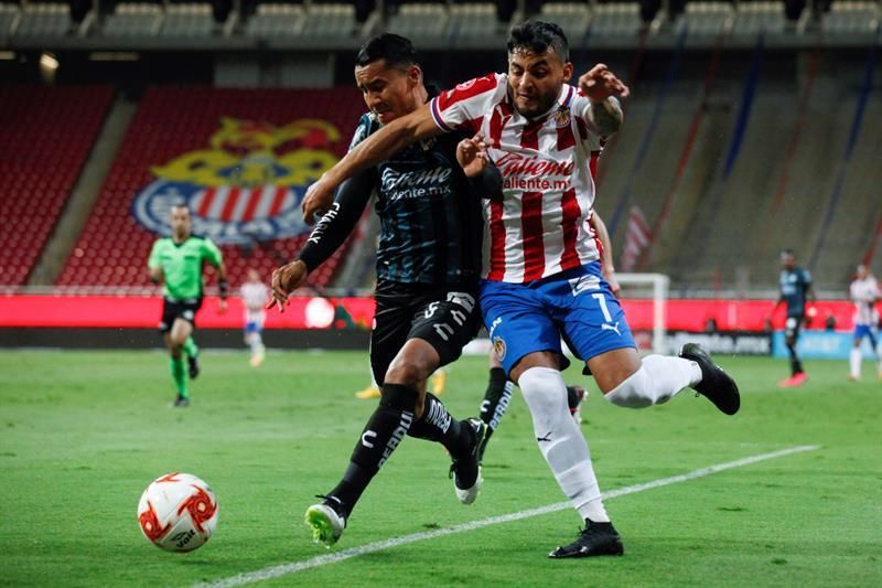 1-1. El uruguayo Hugo Silveira rescata el empate de Querétaro ante Guadalajara