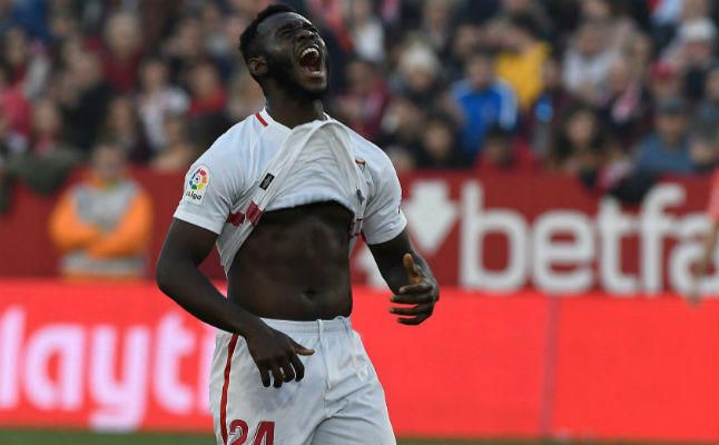 Fichar otro central o Gnagnon: Monchi pasa a la acción