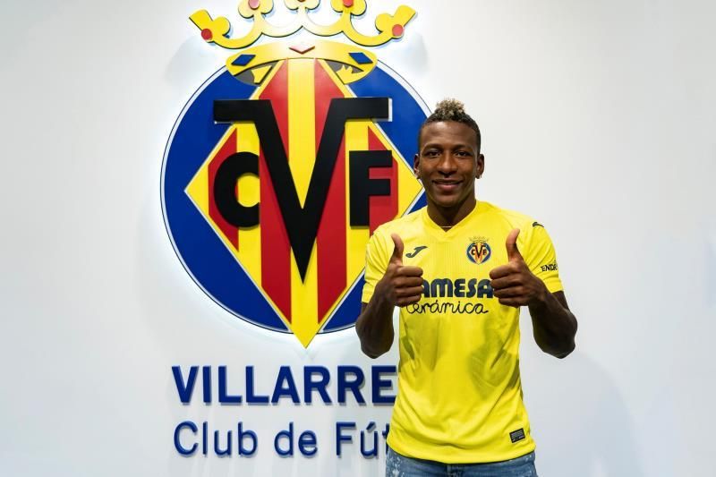 Estupiñán: "No me pensé ni un segundo venir al Villarreal"