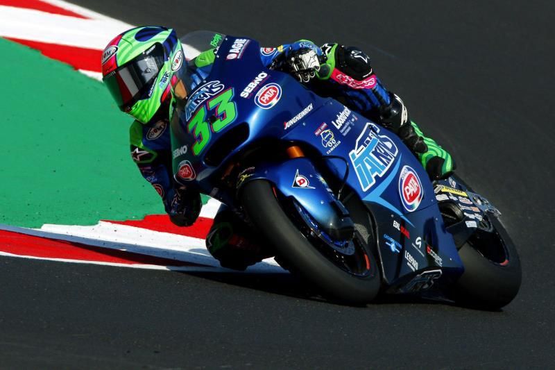 "La Bestia" comanda la tabla cerca del récord