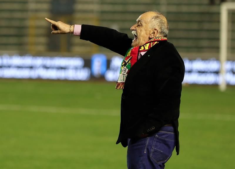 Azkargorta arenga a los jugadores de Bolivia a dar todo "sin excusas"