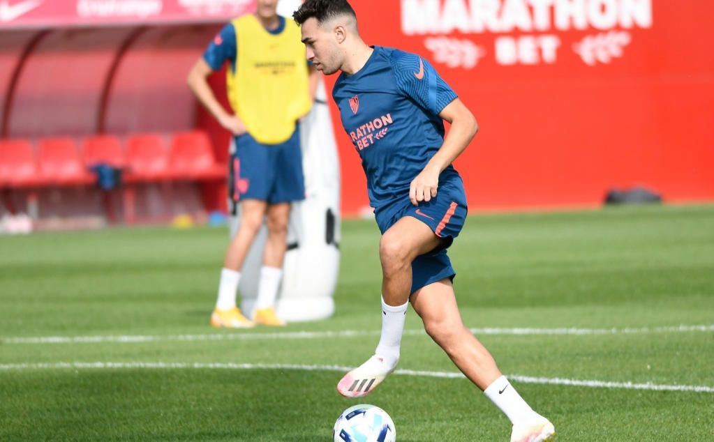 El Sevilla vuelve el trabajo con Munir ya recuperado