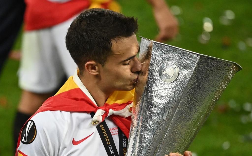 Reguilón se despide de su "casa", el Real Madrid, y "enamorado" del Sevilla