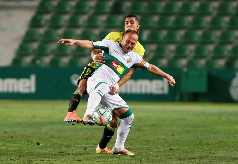 El internacional marroquí El Yamiq, nuevo jugador del Real Valladolid