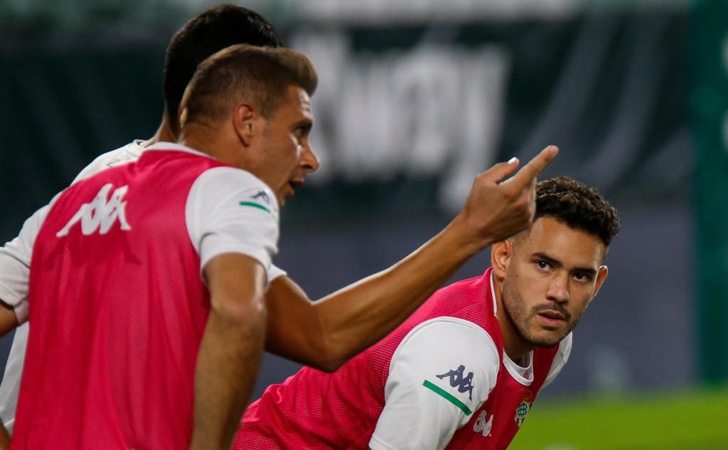 Lista y posible once del Betis en Getafe: cinco bajas confirmadas, rotaciones y varios estrenos