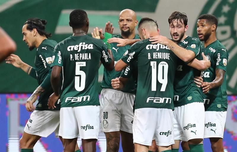 5-0. Palmeiras golea, garantiza la clasificación y deja al Bolívar en el abismo