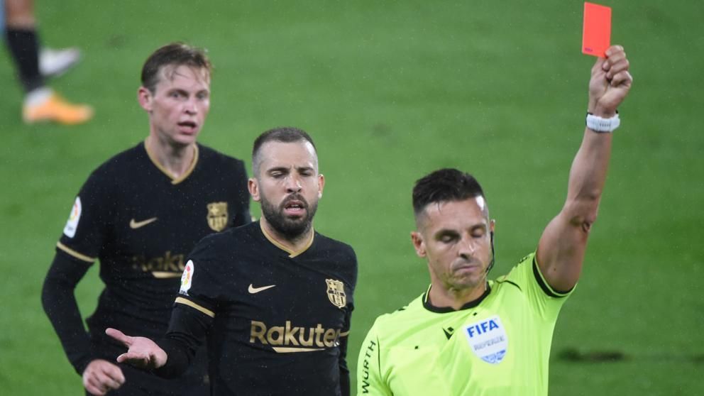 Una baja de peso en el Barcelona para recibir a un Sevilla FC con una ausencia 'clave'