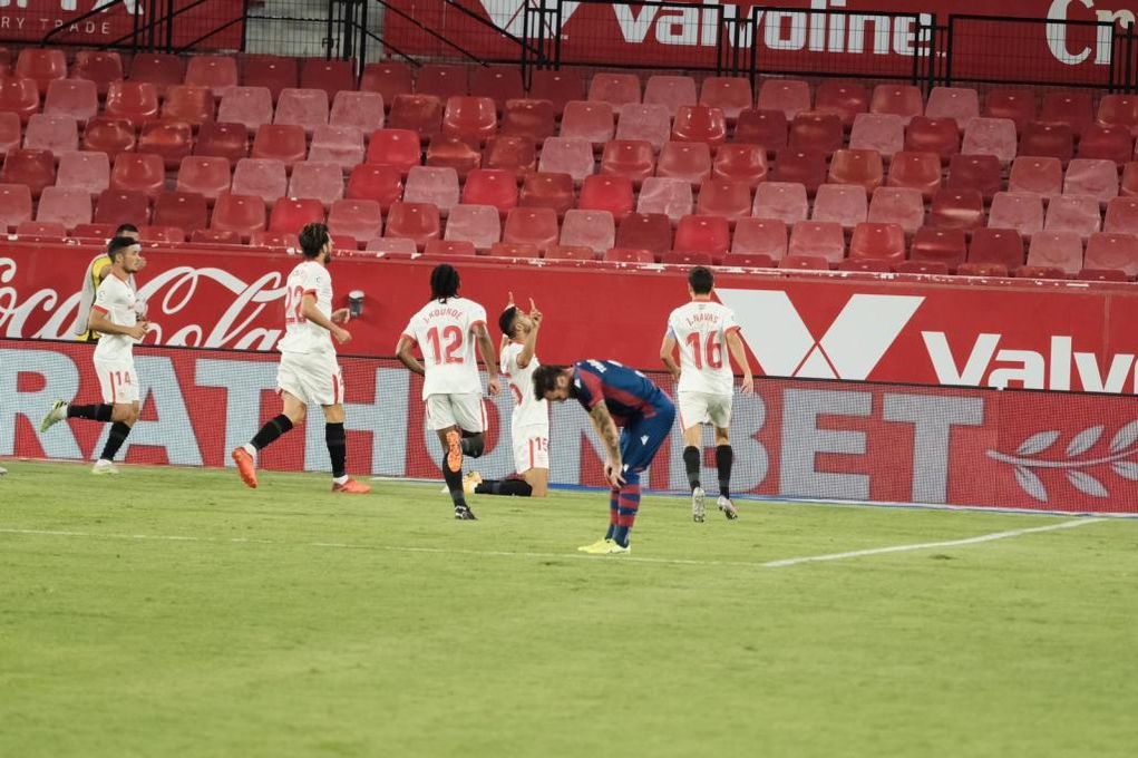 Sevilla FC 1-0 Levante: En-Nesyri se redime y pasa de villano a héroe