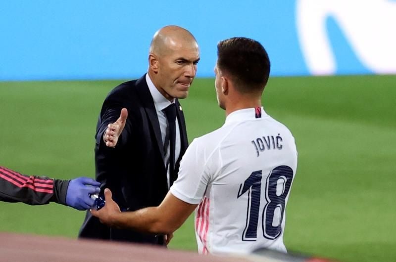 Jovic no aprovecha la confianza de Zidane