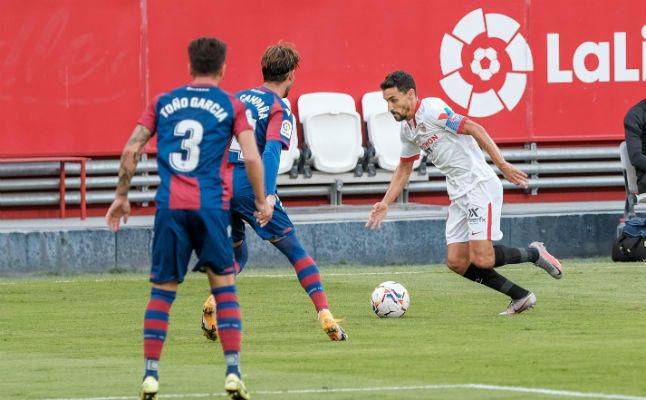 Jesús Navas, dos asistencias en dos partidos y el mejor para la afición