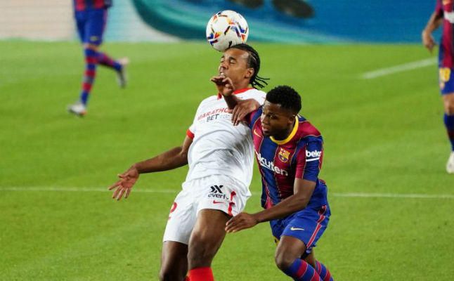 Koundé, de la "decepción" por el 1-1 a su compromiso: "Estoy muy bien en el Sevilla FC"