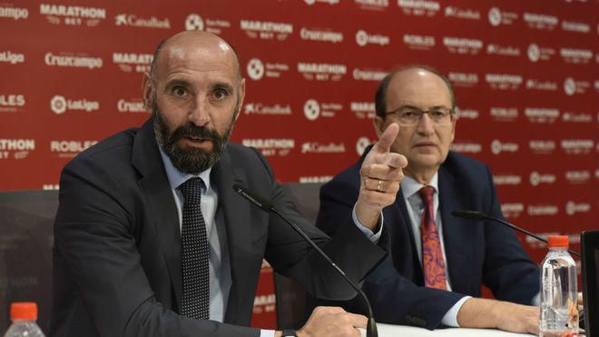 Willian José se negó a salir cedido, Carlos Fernández se quedó en el Sevilla y no hubo más fichajes