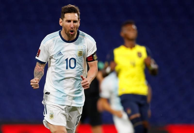 1-0. Messi anota de penalti y Argentina se estrena con triunfo ante Ecuador