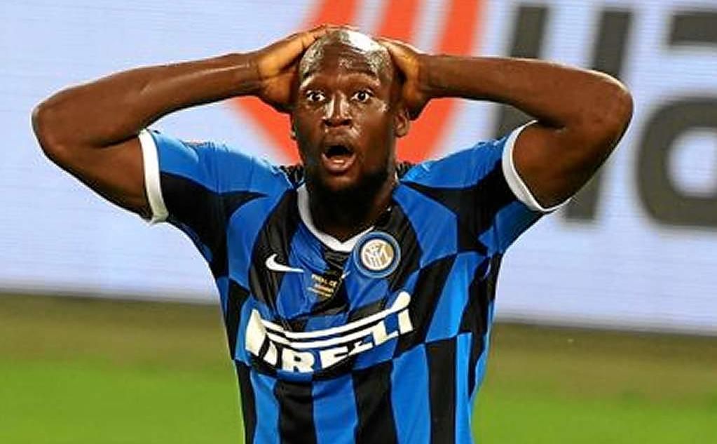 Lukaku aún piensa en el Sevilla