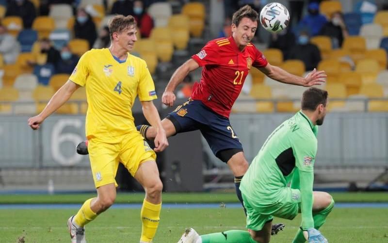 Ucrania 1-0 España: Hundida por la falta de gol