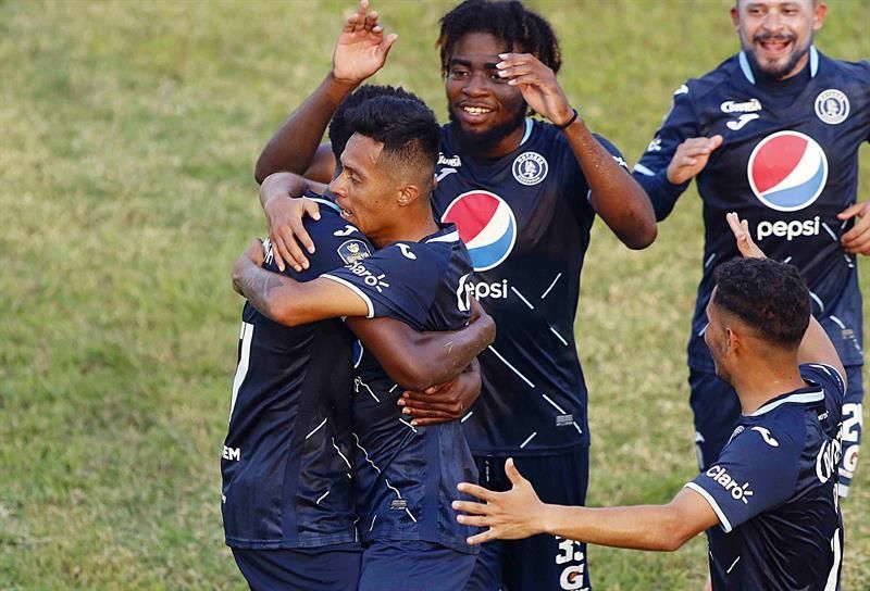 El Motagua sigue líder del fútbol en Honduras, tras empatar sin goles con el Olimpia
