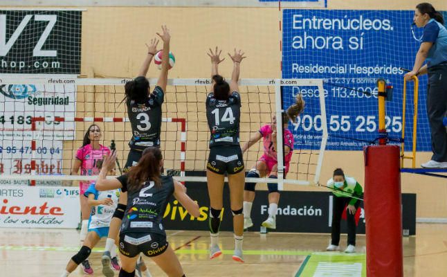 Arenal Emevé 1-3 Cajasol Voley: Victoria para opositar a la zona noble