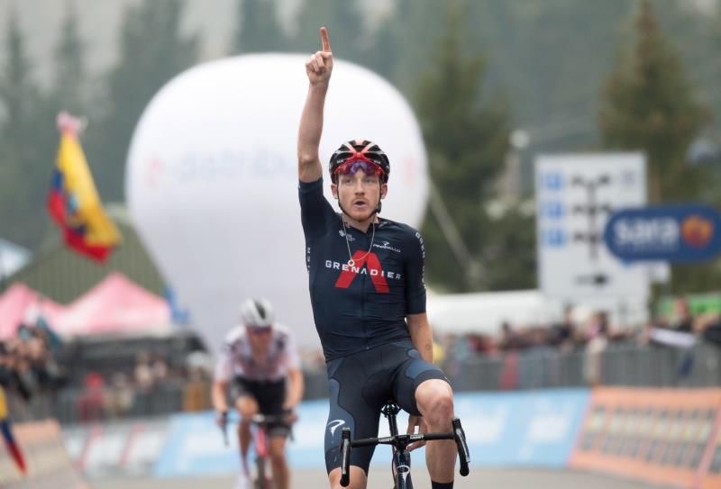 Geoghegan Hart triunfa en Piancavallo y Almeida se aferra a la maglia rosa