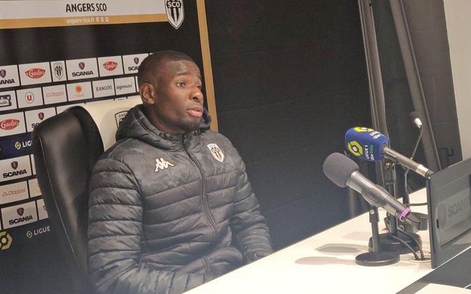 Amadou debuta con el Angers: "Para poder estar bien, necesito jugar"