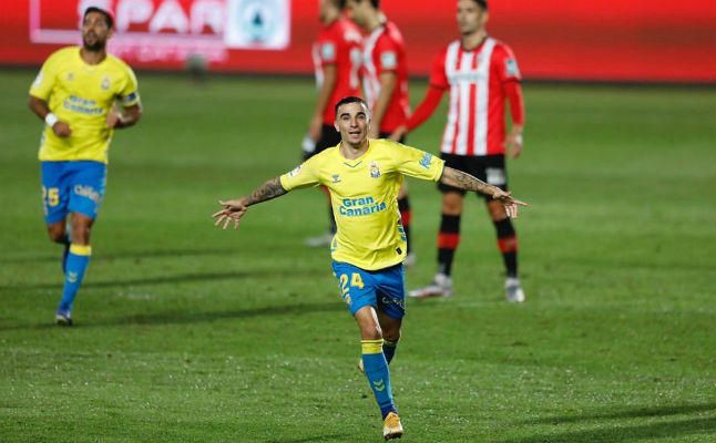 El canterano bético Robert anota su segundo gol con Las Palmas