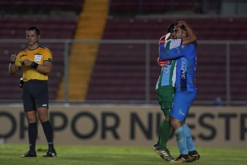 Antigua derrota al CAI desde los penaltis y avanza en la Liga Concacaf