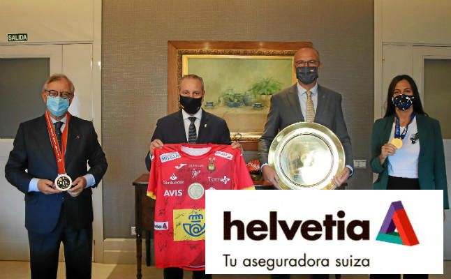 El balonmano español refrenda el acuerdo con Helvetia Seguros