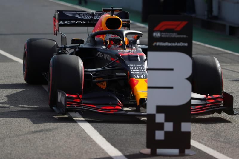 Verstappen: "Espero que nos podamos acercar a Mercedes"