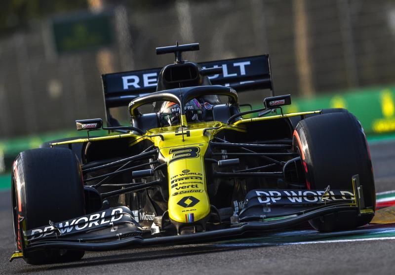 Renault intenta contrarrestar el veto a Alonso en Abu Dabi