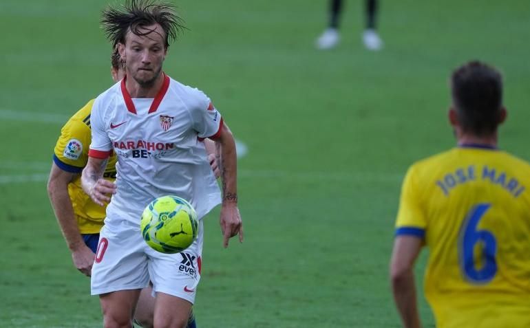 Rakitic, su adaptación, la excusa del cansancio y los objetivos del Sevilla